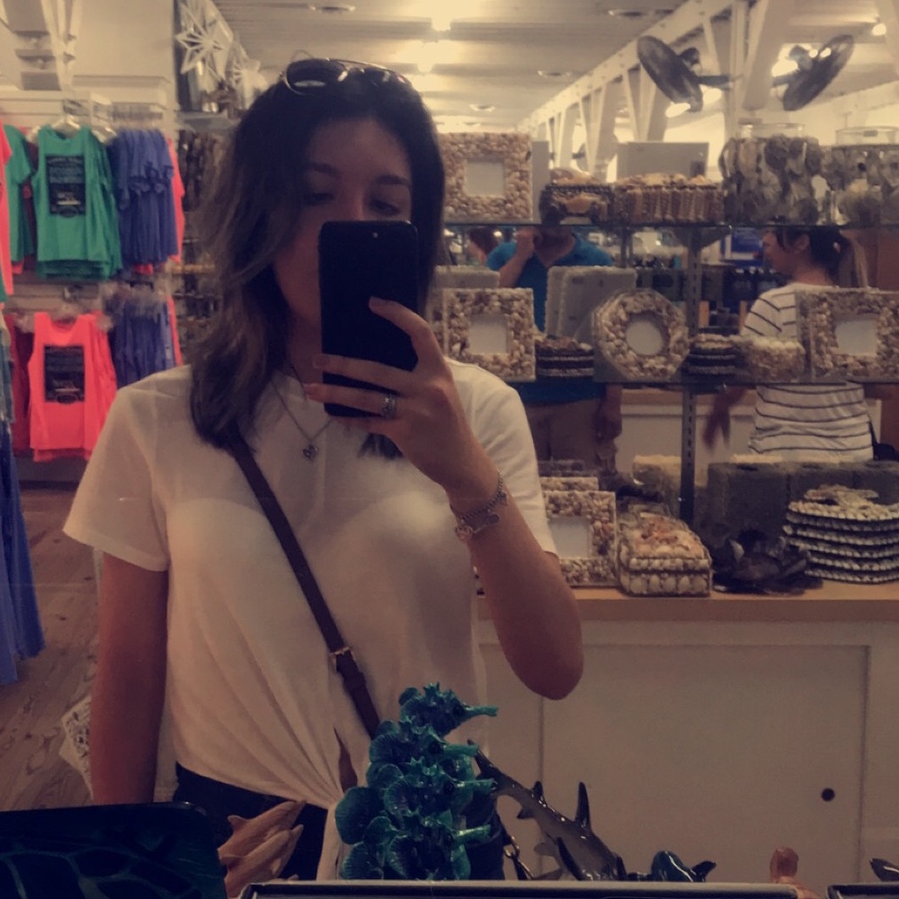 Meet your Posher, Samantha